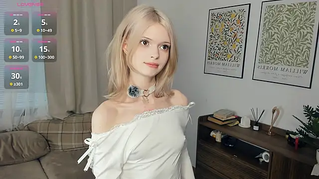 LaureMestler online show from 12/01/25, 09:25