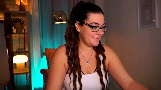 Snapshot of mrs_fllowerr chatting on 01/07/26, 05:59 mrs fllowerr online show from 01/07/26, 05:59