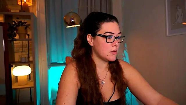 Snapshot of mrs_fllowerr chatting on 01/11/26, 05:18 mrs fllowerr online show from 01/11/26, 05:18