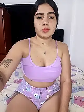 Sashalana online show from 03/11/26, 10:21