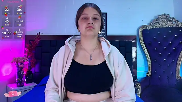 Krystal Heartss online show from 12/04/25, 12:58