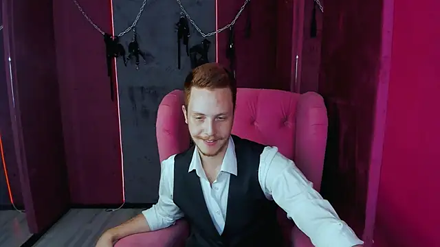 LeoMooree online show from 10/09/25, 03:48