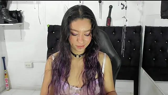 Snapshot of ValeryTatto chatting on 06/02/26, 01:24 ValeryTatto online show from 06/02/26, 01:24