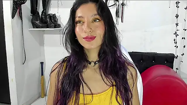 Snapshot of ValeryTatto chatting on 06/28/26, 01:17 ValeryTatto online show from 06/28/26, 01:17