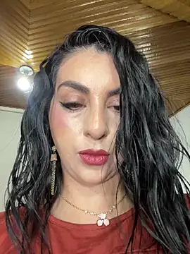 Snapshot of LlianneDiamond1 chatting on 08/04/26, 04:53 LlianneDiamond1 online show from 08/04/26, 04:53