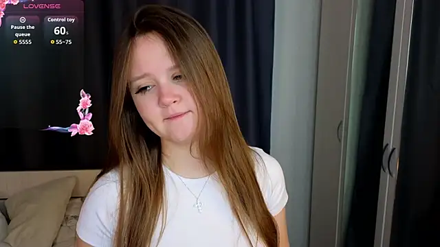 ElenoreReth online show from 04/24/26, 02:14