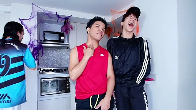 latin naughty boys online show from 10/19/25, 09:59