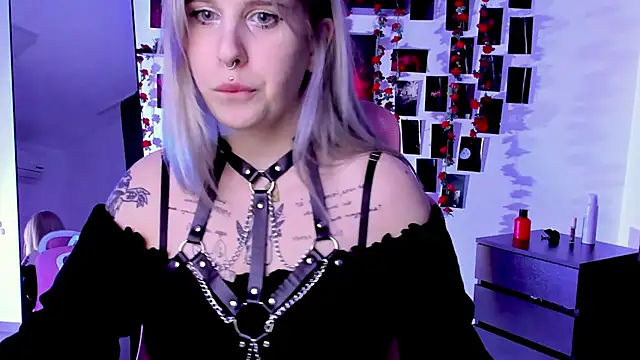 IngannaMorte online show from 10/16/25, 04:19