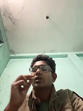 slaveboi9876 online show from 01/05/26, 06:55