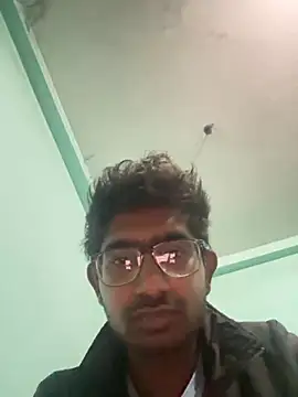 slaveboi9876 online show from 01/12/26, 06:57