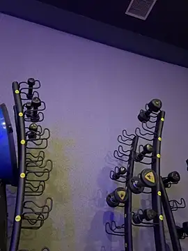 Anavalle online show from 02/05/26, 05:17