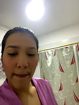 IsabellaJoness  online show from 10/29/25, 10:50