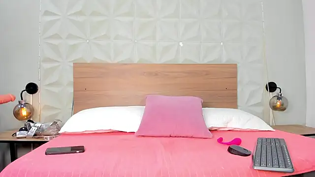 ValeryTrans  online show from 02/07/26, 01:26