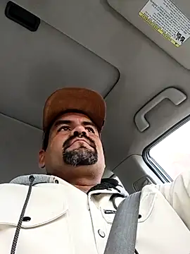 Snapshot of theking1_1 chatting on 12/19/25, 03:52 theking1 1 online show from 12/19/25, 03:52