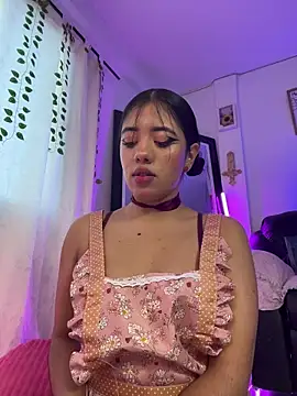 Isis Valen online show from 03/04/26, 08:48