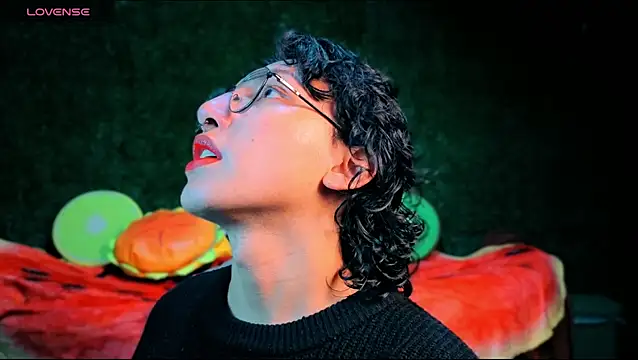 -BlueOpal- online show from 10/30/25, 07:25