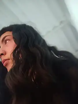 kitty  chs online show from 04/10/26, 10:03