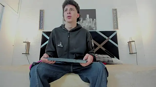 iammariano online show from 11/19/25, 04:01