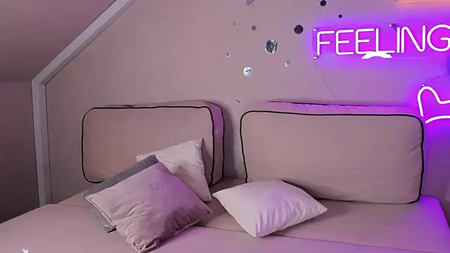 Berta Kelly online show from 11/06/25, 01:06