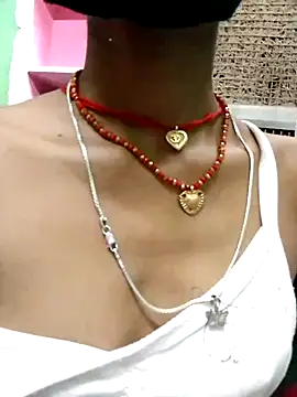 Cuty kinjal online show from 10/05/25, 04:44