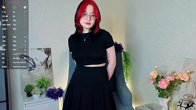 NyamNyamNyammm online show from 10/21/25, 04:51