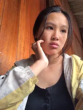 Mai lovely online show from 09/27/25, 03:00