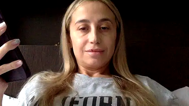 Jeyvaris online show from 09/29/25, 01:49