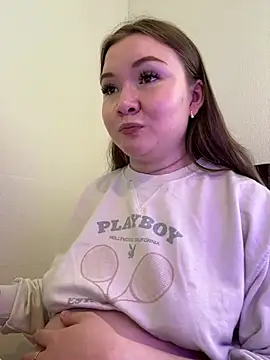 Amalie Smith online show from 06/29/26, 07:58