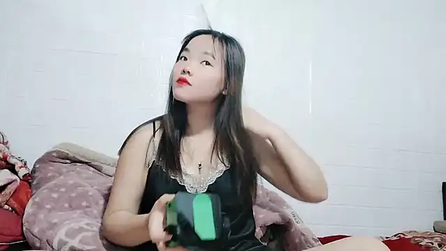 Meomeo-meo online show from 10/30/25, 11:00