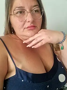 HornyBella88 online show from 09/29/25, 09:25