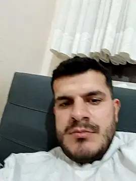 Snapshot of kadiirsekercii chatting on 02/17/26, 11:22 kadiirsekercii online show from 02/17/26, 11:22