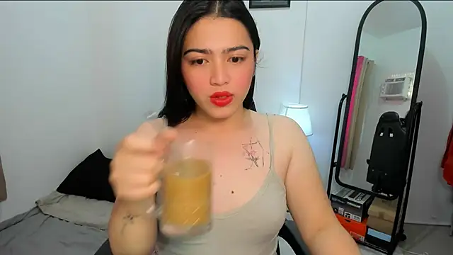 Snapshot of BubbbleButtDemi chatting on 10/01/25, 07:03 BubbbleButtDemi online show from 10/01/25, 07:03