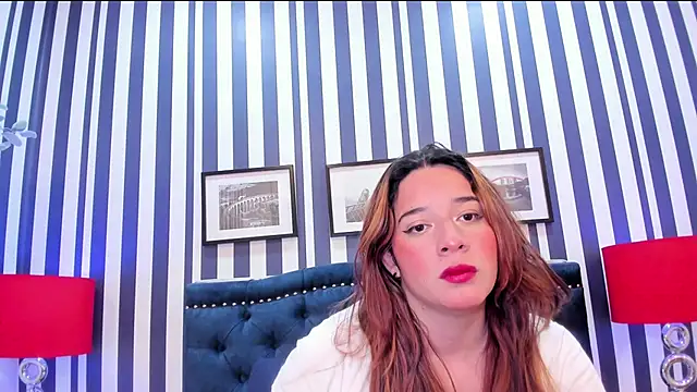 Snapshot of Dani_Velasquez chatting on 10/08/25, 11:46 Dani Velasquez online show from 10/08/25, 11:46