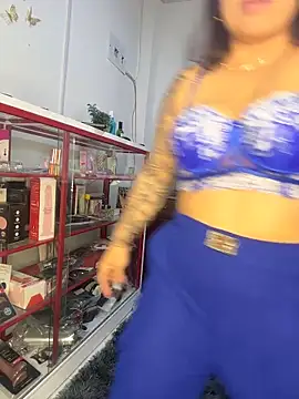 liz and thiago online show from 09/25/25, 07:28