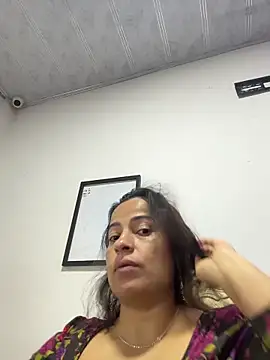 liz and thiago online show from 09/26/25, 08:35