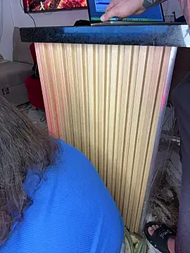 liz and thiago online show from 11/14/25, 12:37