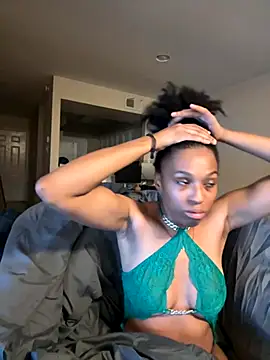 YeahhhitsBreezy online show from 09/29/25, 04:06