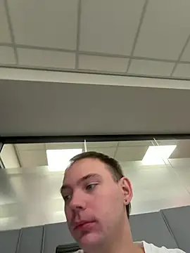 Snapshot of apachai_test chatting on 03/05/26, 09:16 apachai test online show from 03/05/26, 09:16