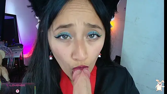 Hinata 21  online show from 04/21/26, 09:17