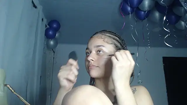 LittleCheerry69 online show from 11/25/25, 03:34