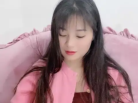 Lie liee online show from 12/04/25, 01:31