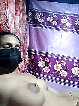 Snapshot of Mariya-3 chatting on 10/07/25, 06:27 Mariya-3 online show from 10/07/25, 06:27