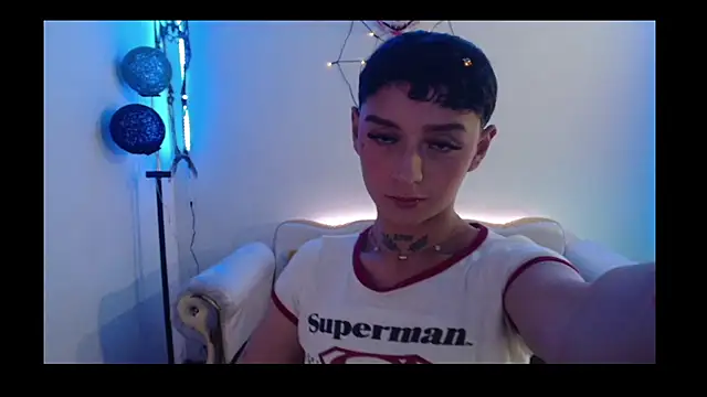 David Fox01 online show from 10/20/25, 03:29