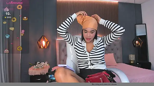 Tiffany  charm  online show from 01/15/26, 03:44