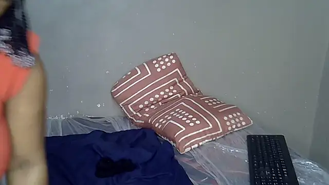 Bellabootie online show from 11/30/25, 07:07