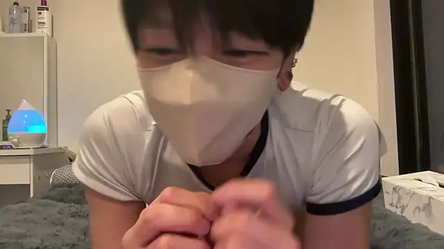 tora3220 online show from 02/12/26, 01:17