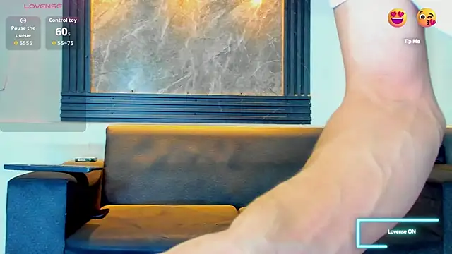 liam coleman25 online show from 12/15/25, 04:39