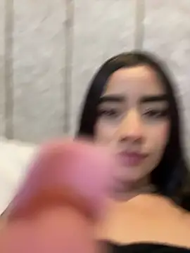 ISABELFORYOU1 online show from 12/03/25, 03:14