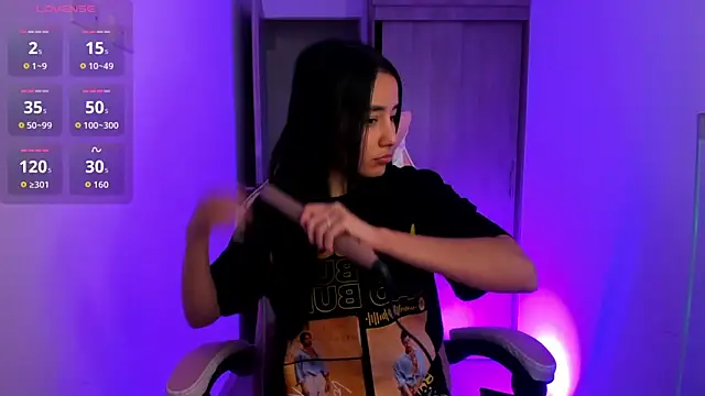 ISABELFORYOU1 online show from 02/10/26, 12:04