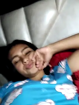 NileveSantanna online show from 11/26/25, 02:45